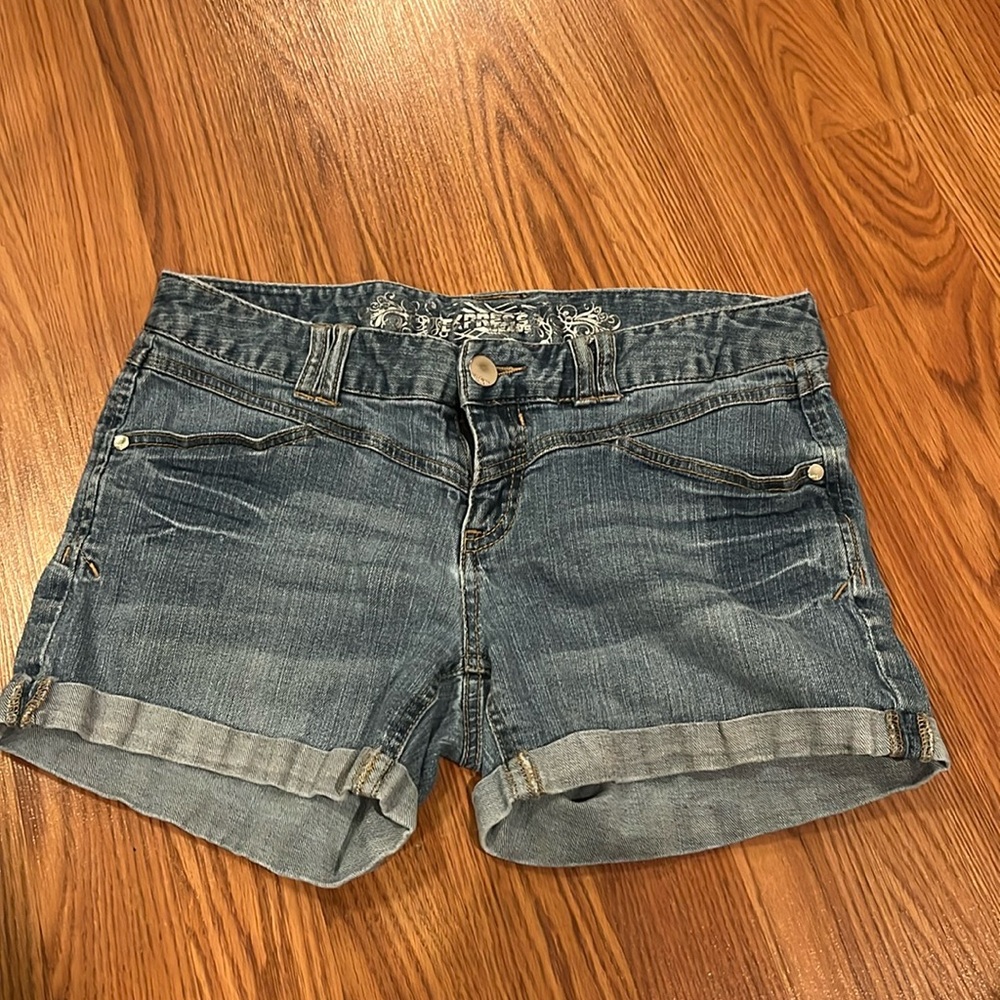 Express women’s shorts